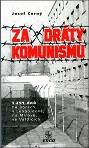 Obálka knihy Za dráty komunismu