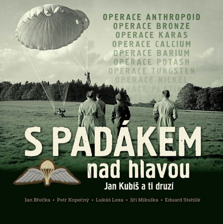 Obálka knihy S padákem nad hlavou - Jan Kubiš a ti druzí