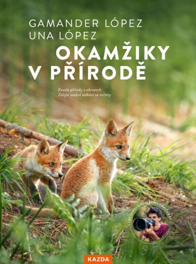 Obálka knihy Okamžiky v přírodě - Objevte přírodu, která začíná hned za vašimi dveřmi