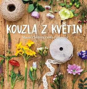 Obálka knihy Kouzla z květin