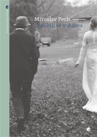 Obálka knihy Políbili se v dubnu