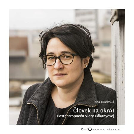 Obálka knihy Človek na okrAI